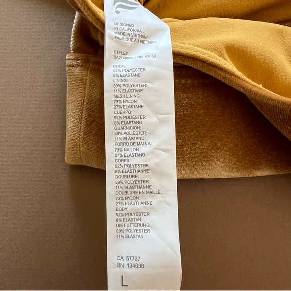 Fabletics Velvet Twist Front Gold Bralette - Picture 9 of 11